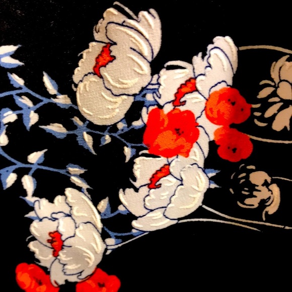 SHELBY AND PALMER SHORT SLV FLORAL DRESS SZ S  WRAP STYLE WITH  KEYHOLE @ WAIST - Picture 6 of 7